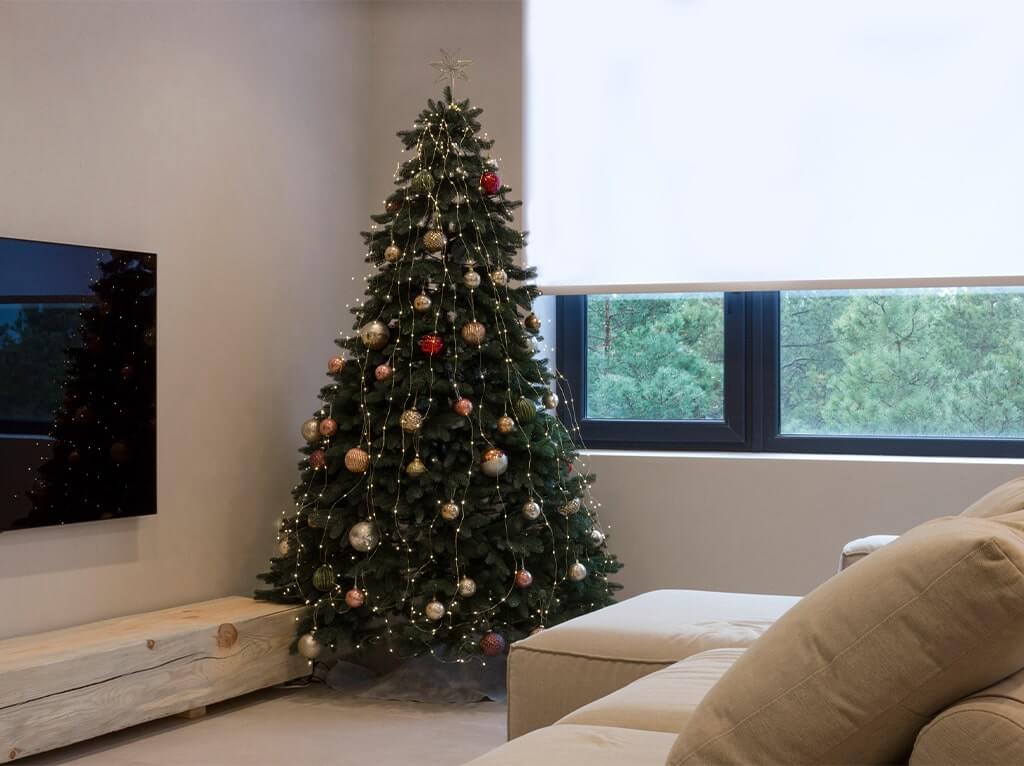 How Blinds and Shutters Keep You Warm This Winter