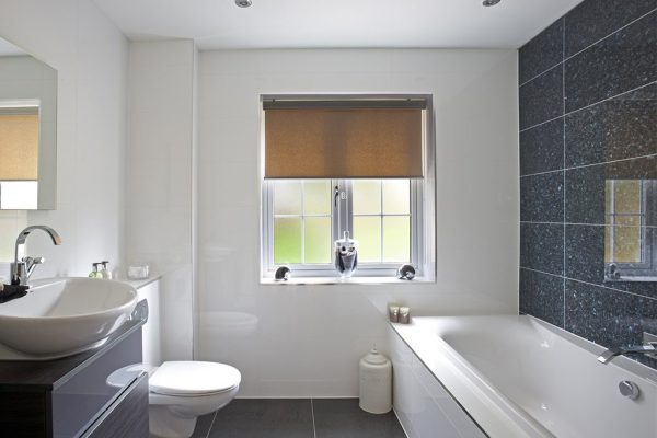 moisture-resistant blinds for bathrooms