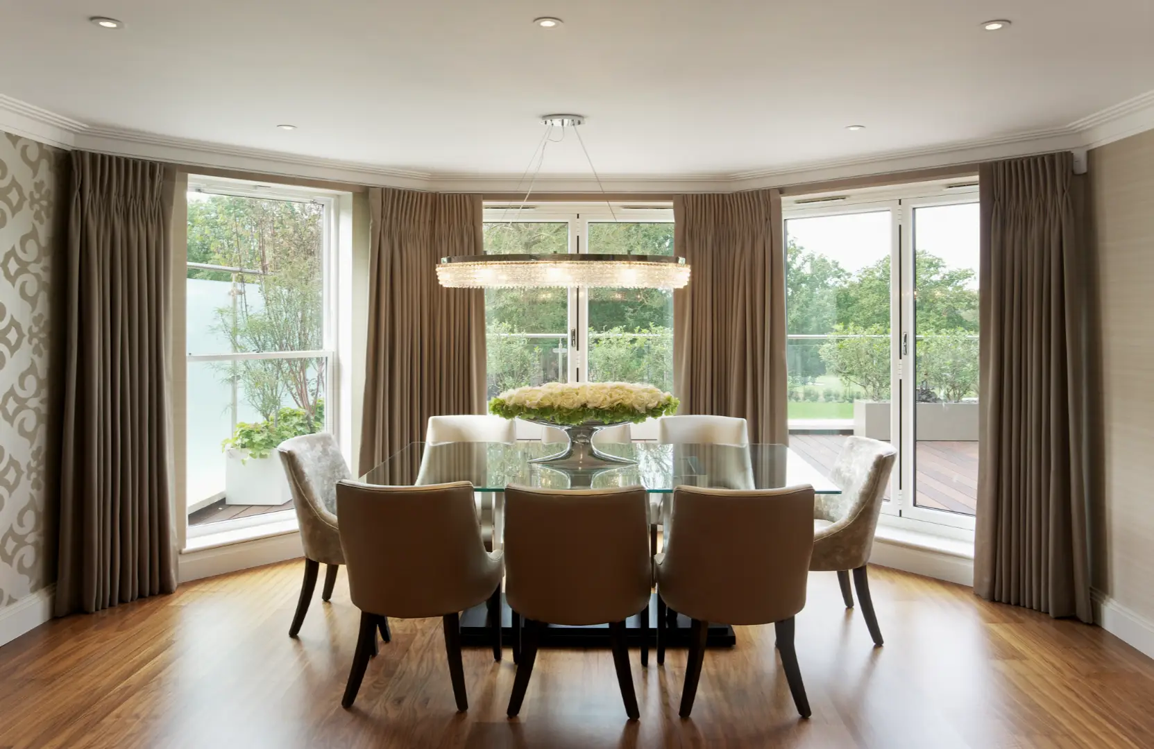 Luxury Dining Room with Curtains